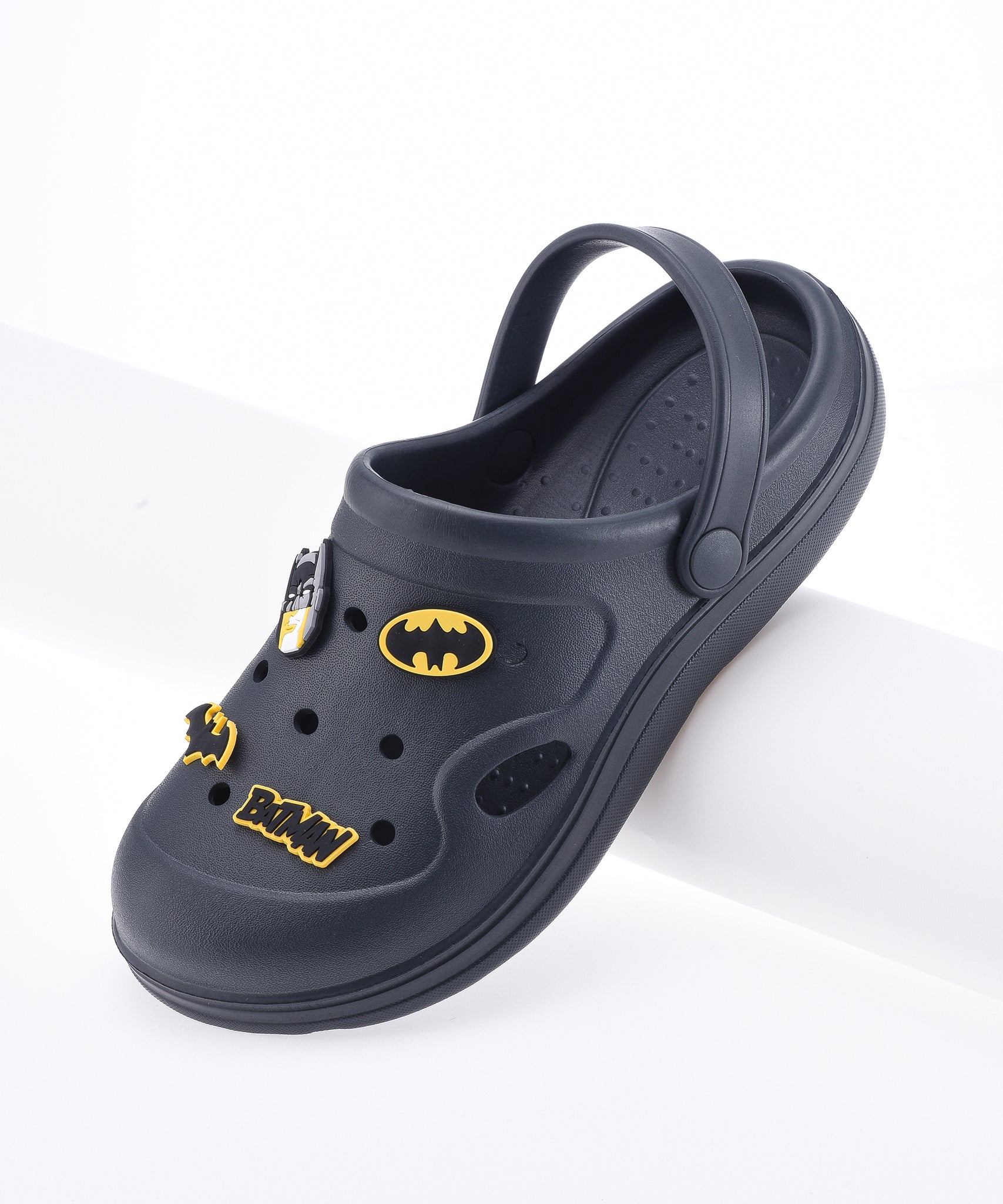 Comic Kicks by Urban Haul Disney Frozen Clogs For Boys